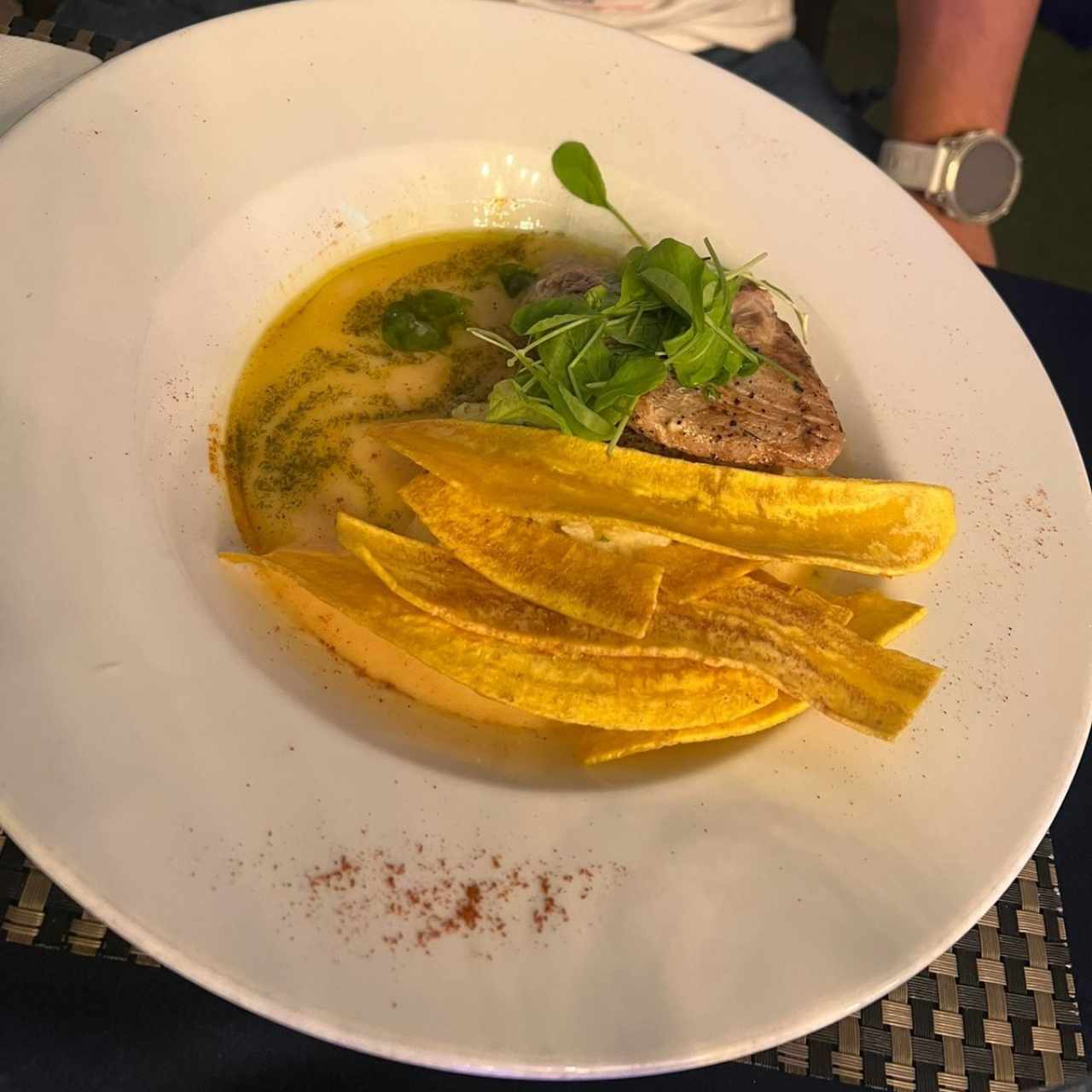 Filete de Pescado en Salsa de Coco y Mango