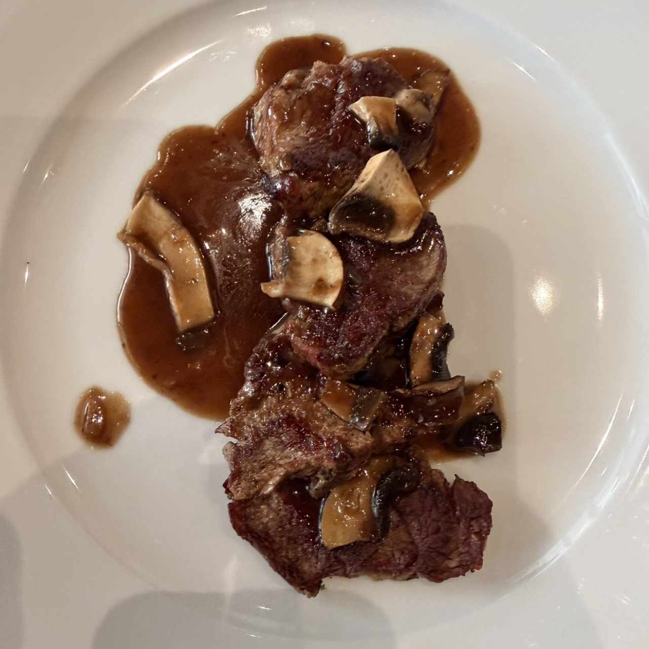 Filete con hongos