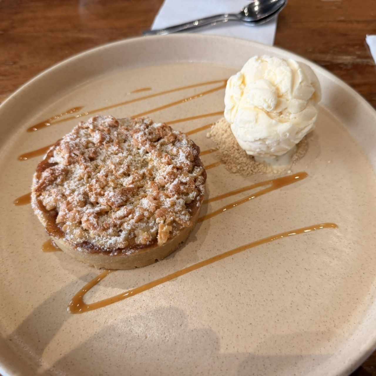 Pie de manzana con helado