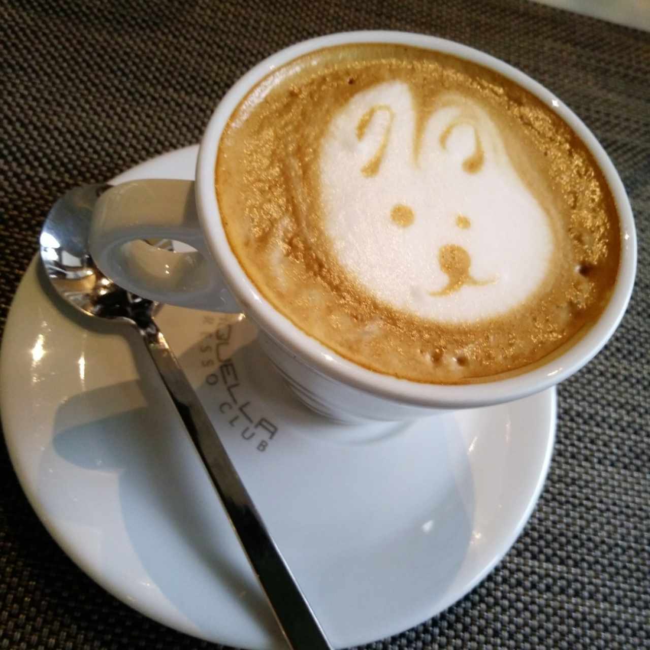 café