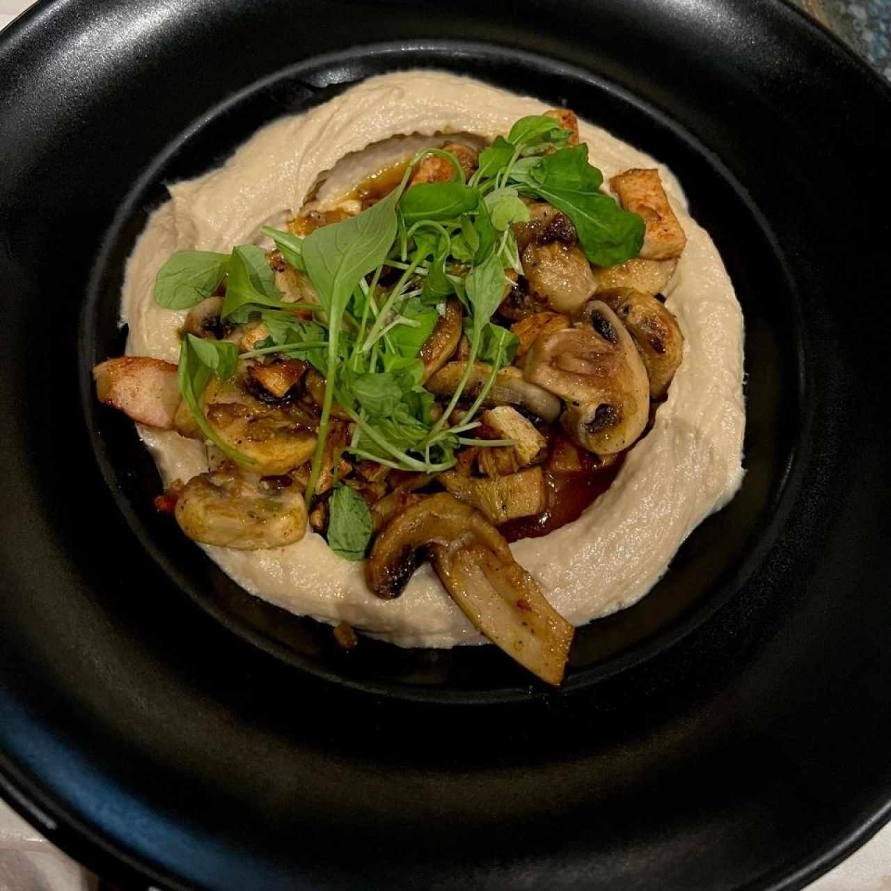 Hummus de Hongos /Tahini