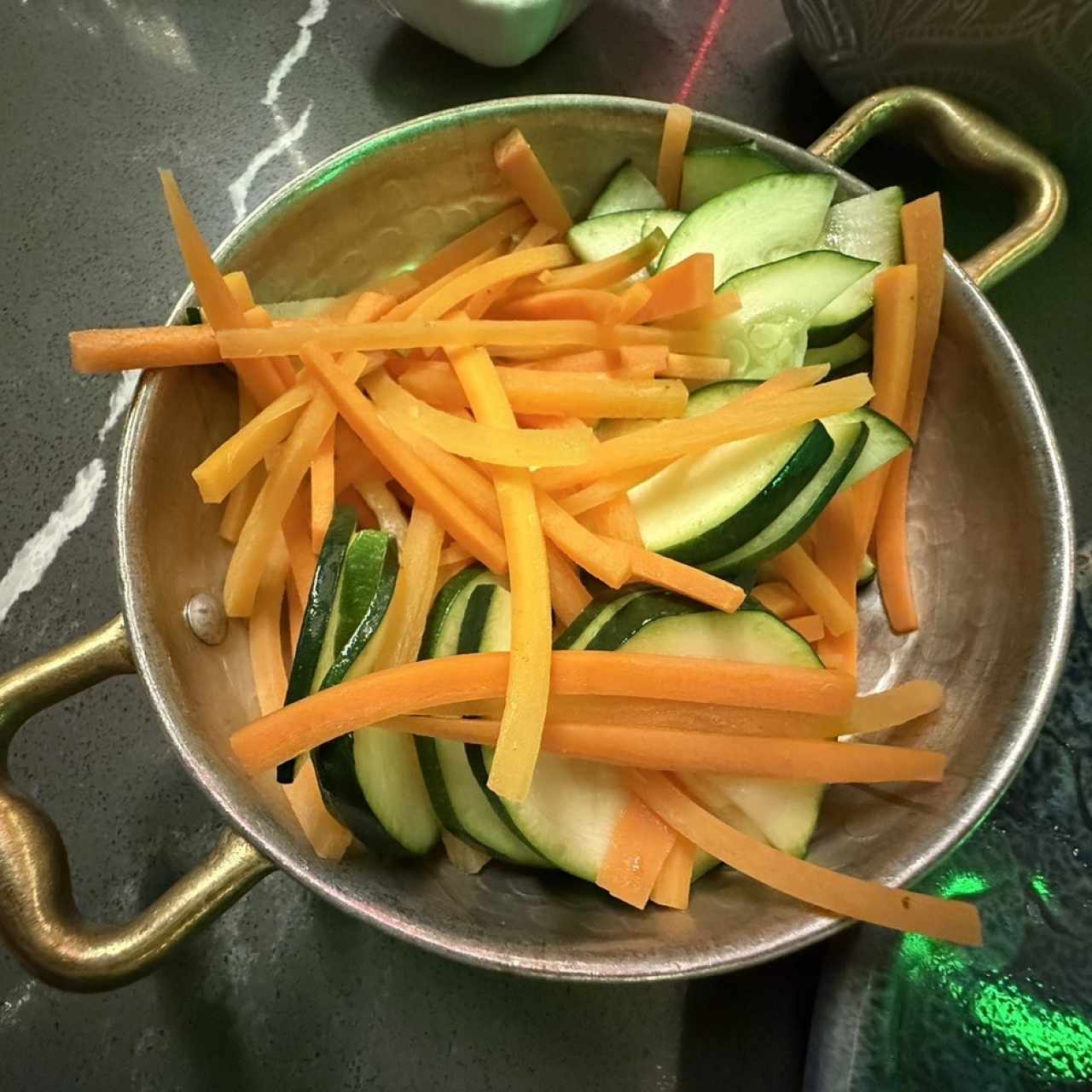 Vegetales salteados (zanahoria y zuchinni) 