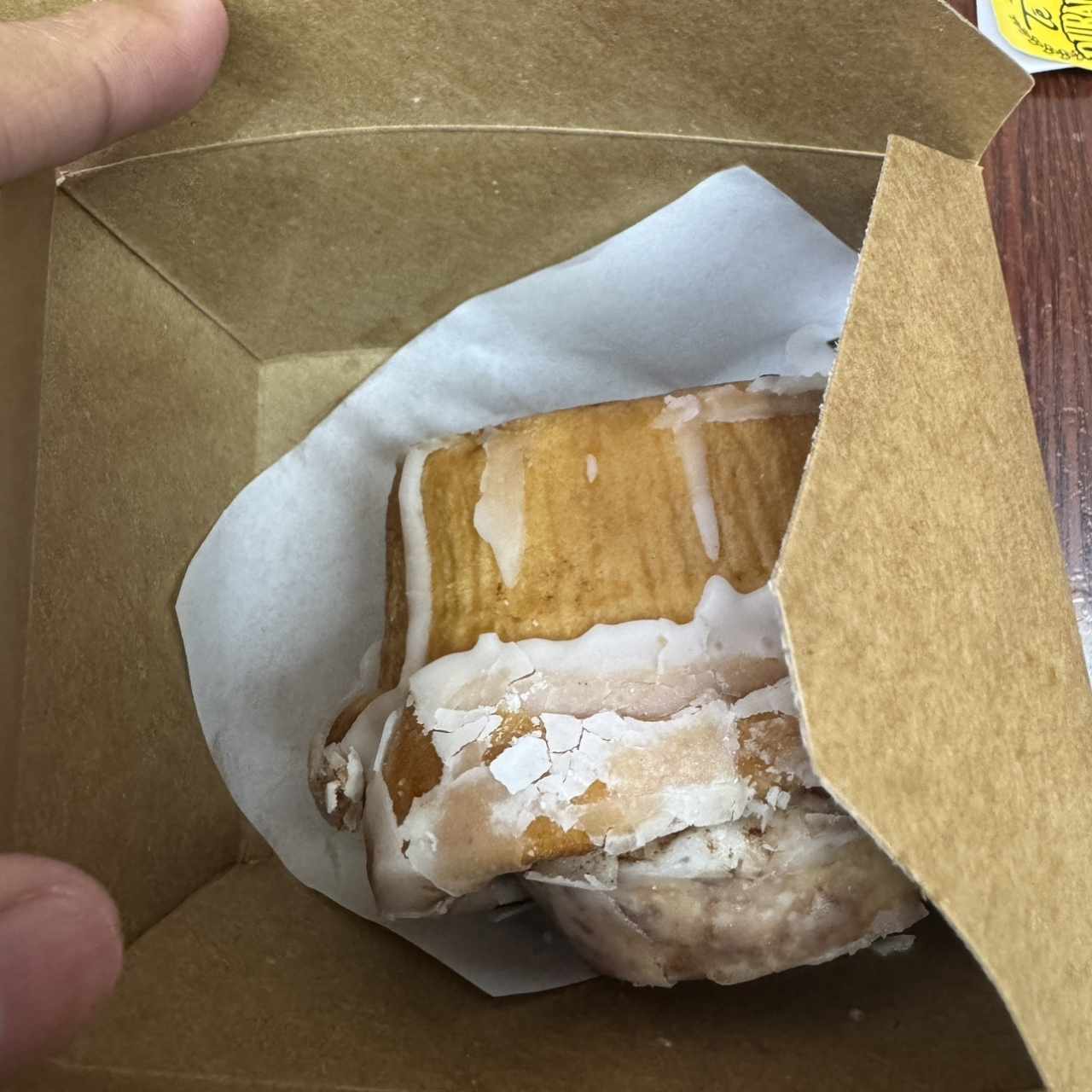 PASTELERÍA DULCE - Cinnamon Roll