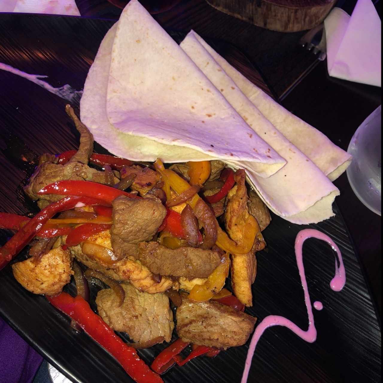 Bandeja Azteca