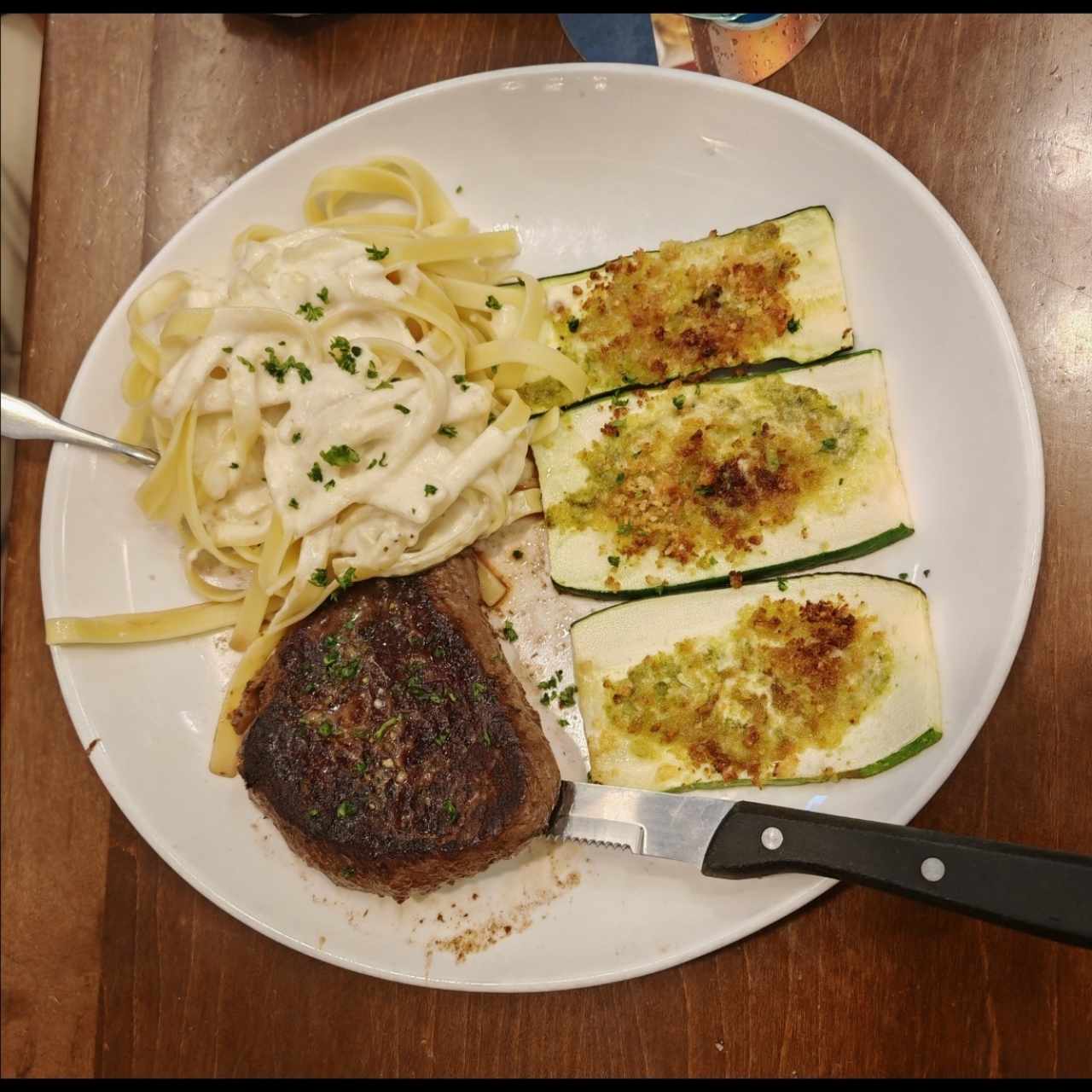 Classic Entreés - Steak Alfredo