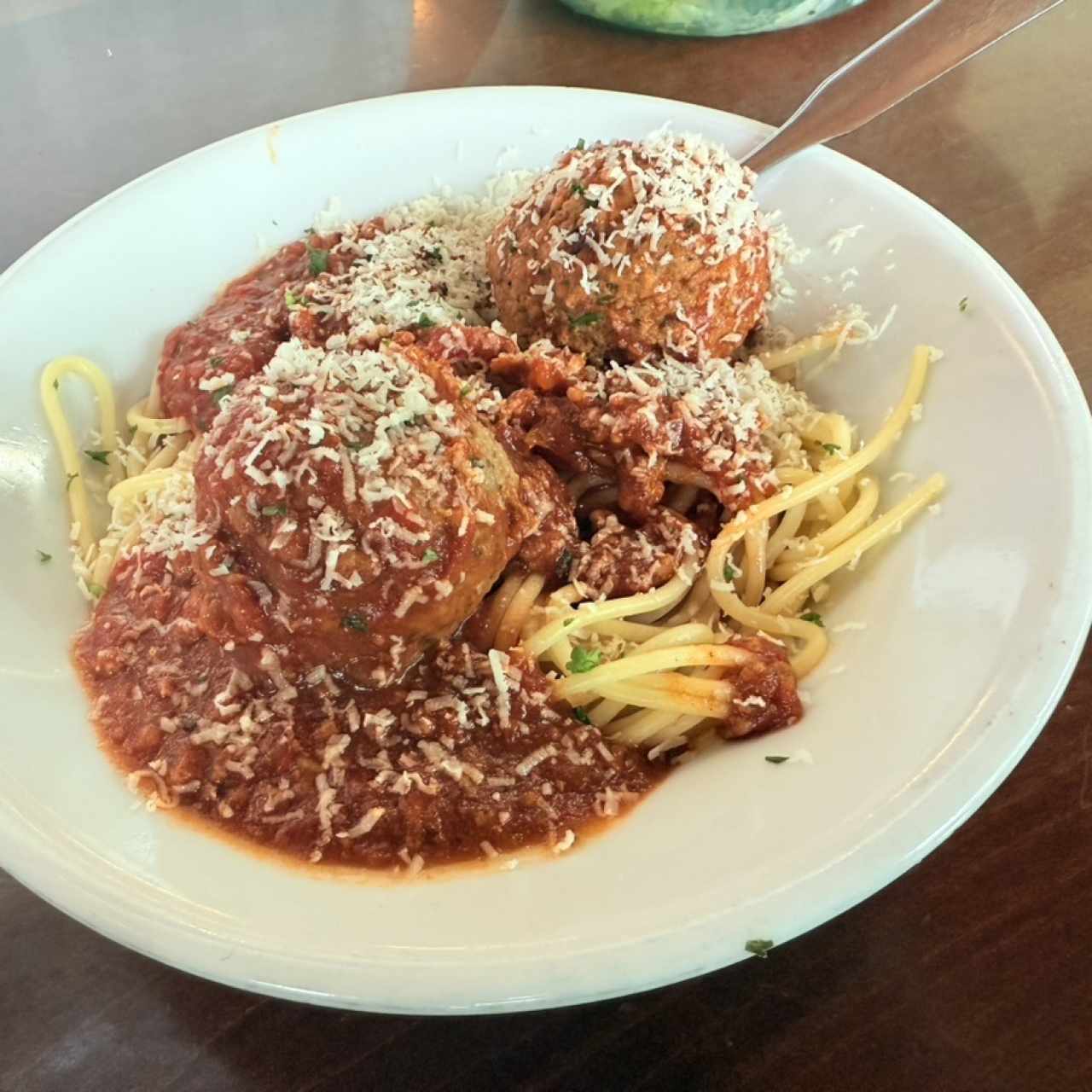 Classic Entreés - Spaguetti & Meatballs