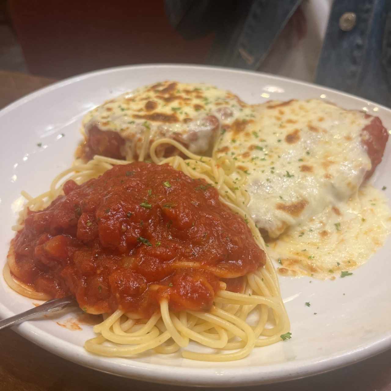 Classic Entreés - Chicken Parmigiana