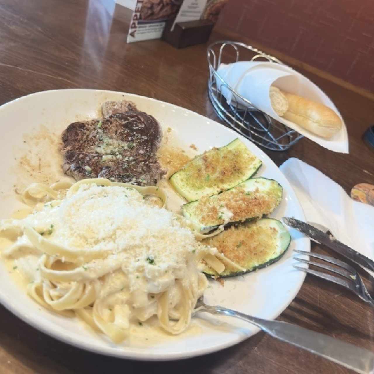 Classic Entreés - Steak Alfredo