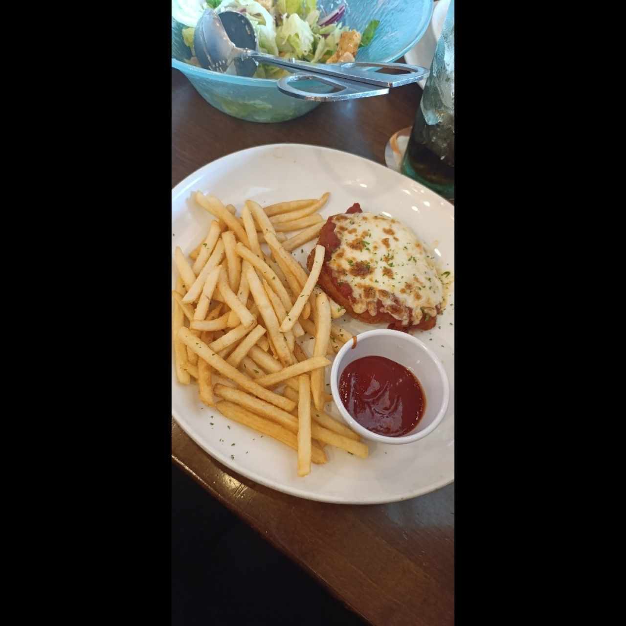 Classic Entreés - Chicken Parmigiana