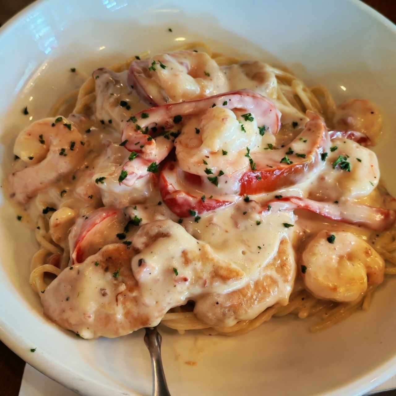 Classic Entreés - Chicken & Shrimp Carbonara