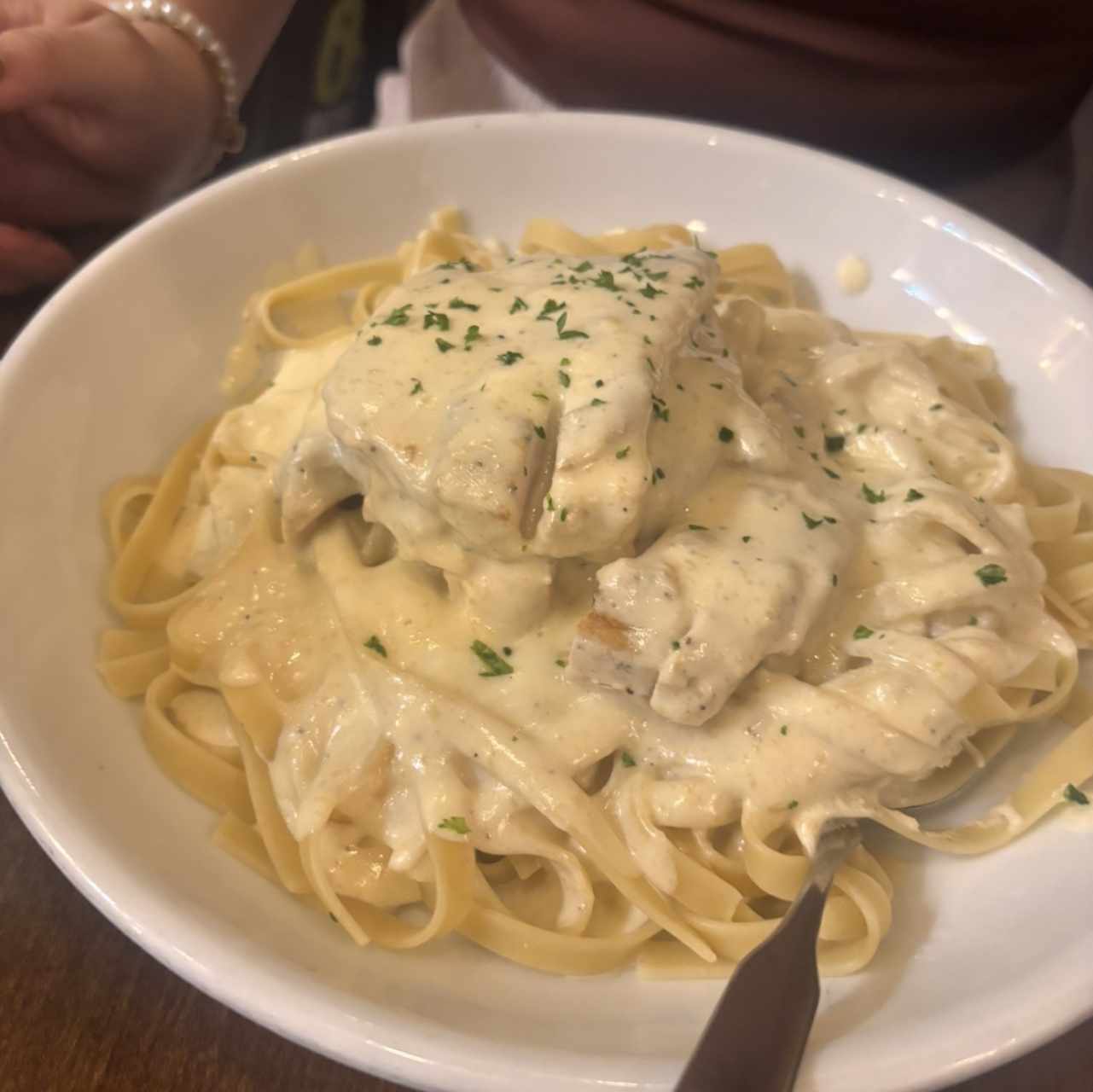 Amazing Alfredos - Chicken Alfredo