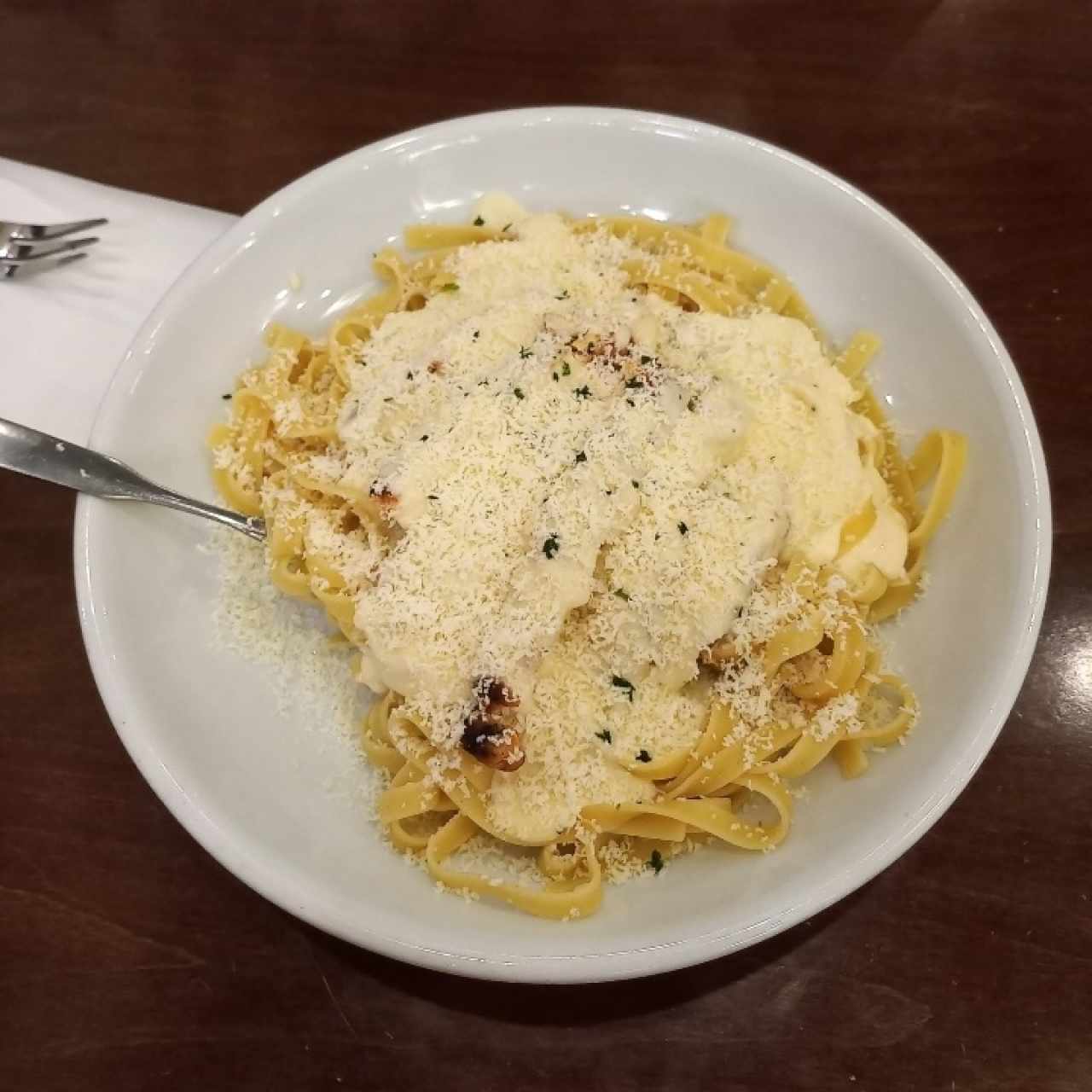 Amazing Alfredos - Chicken Alfredo