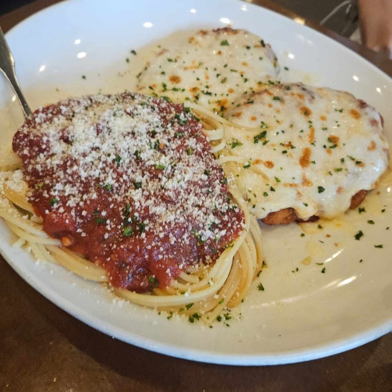Classic Entreés - Chicken Parmigiana