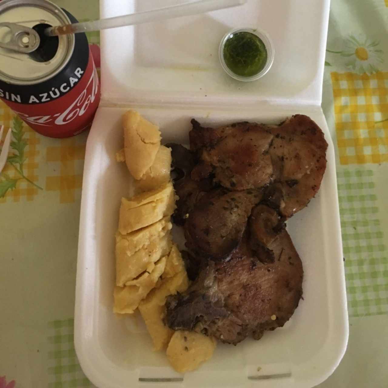 combo chuletas con bollo