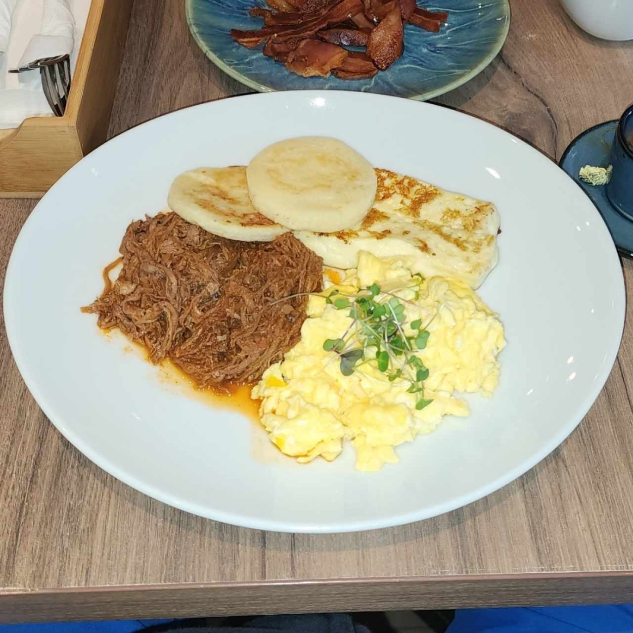 Ropa Vieja en Salsa criolla