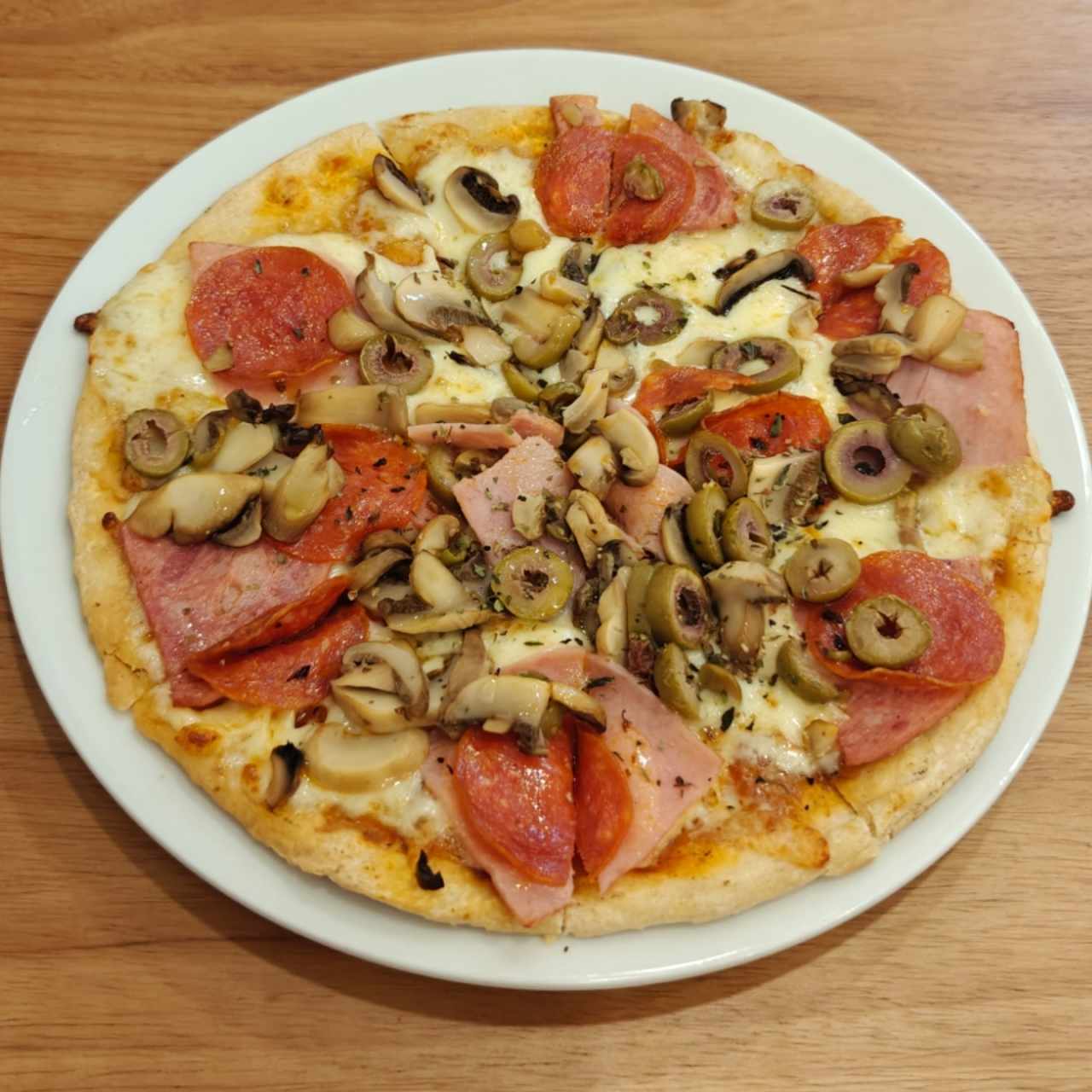 Pizzas especiales - Pizza de combinación