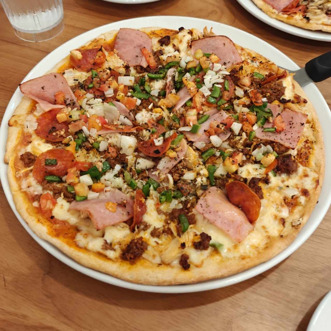 Pizzas especiales - Miktí pítsa