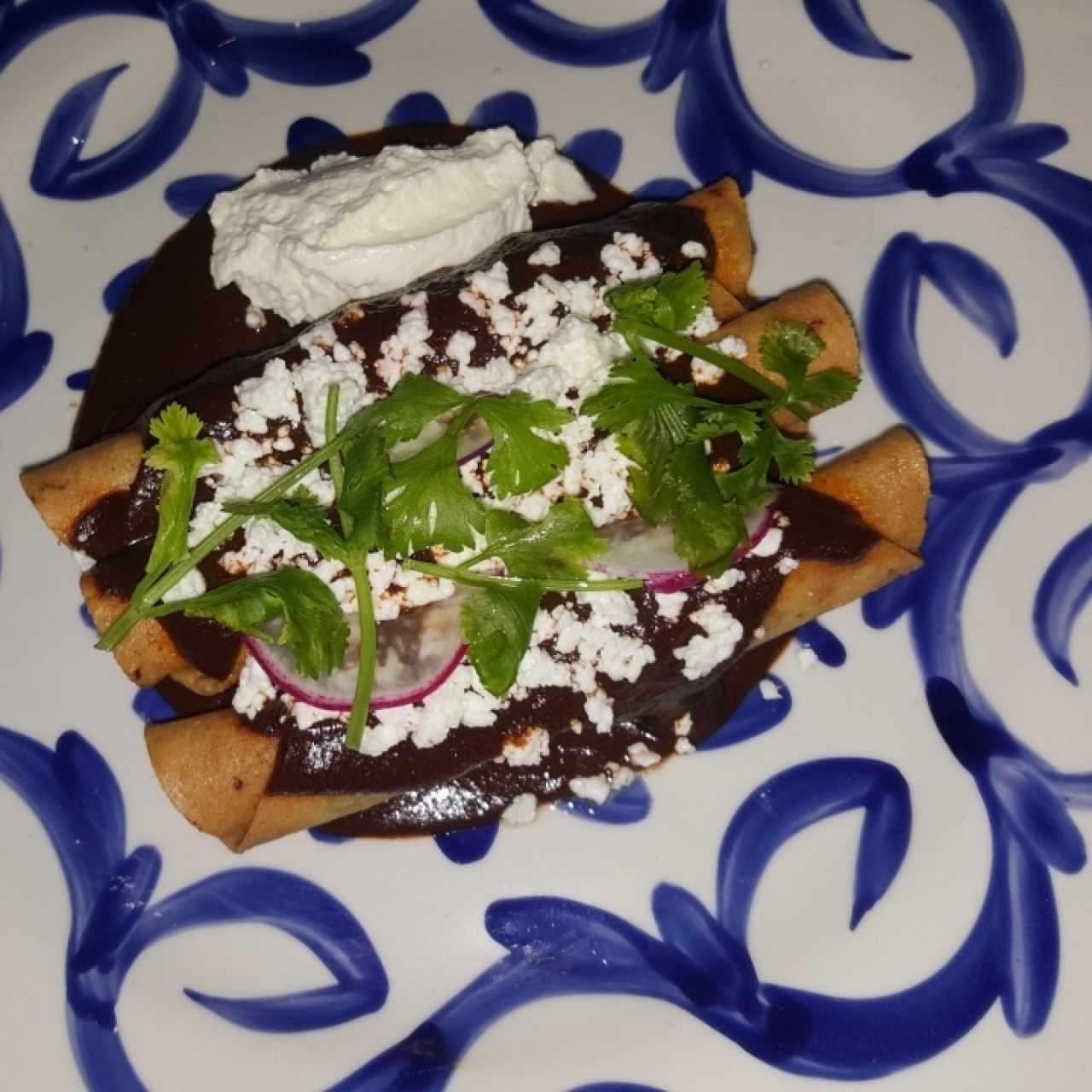 Flautas de pollo