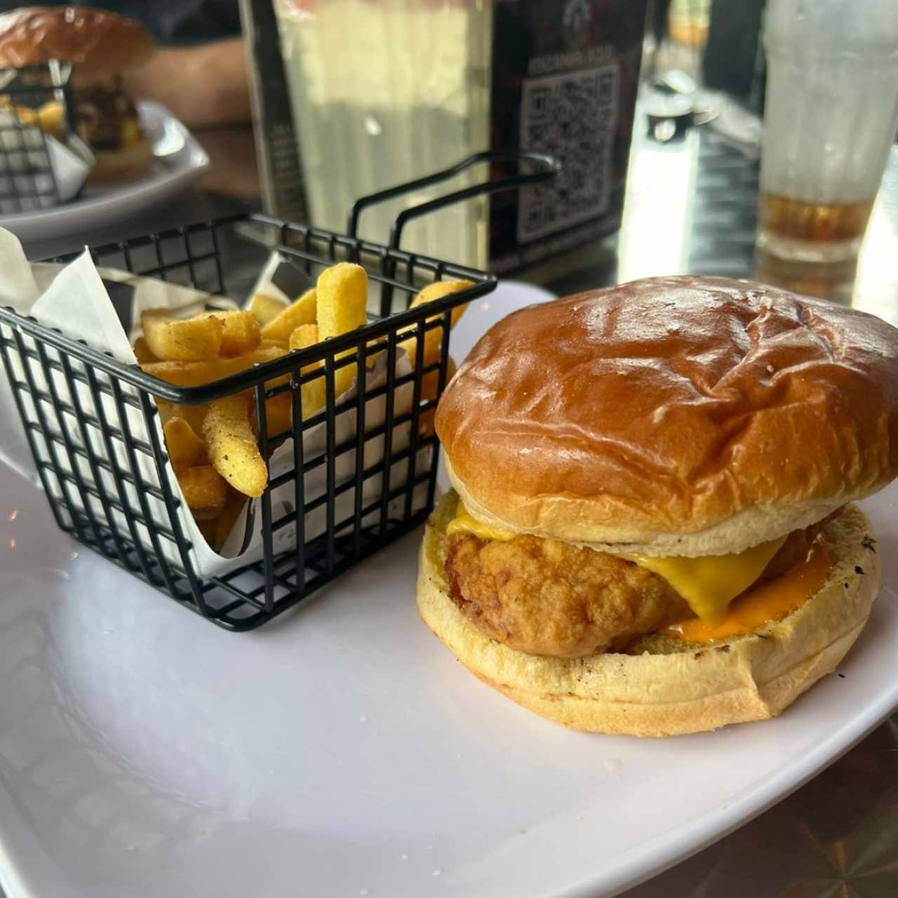 HAMBURGUESAS - JARTICHICKEN
