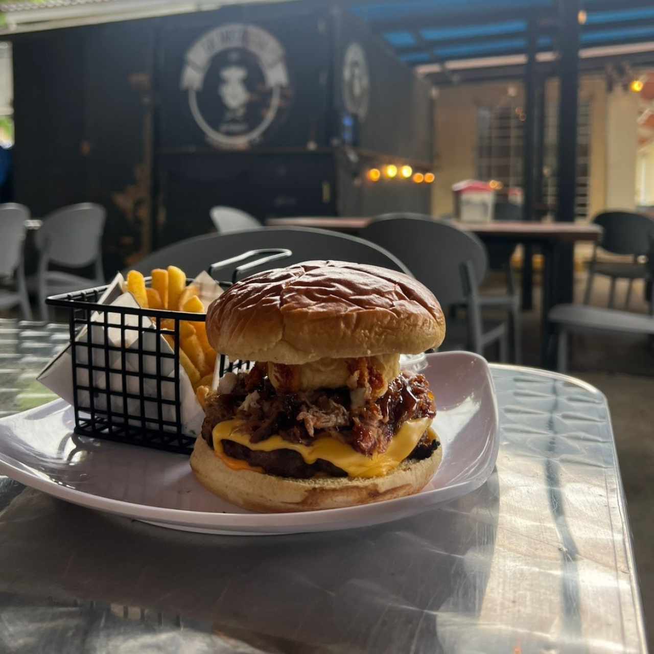 HAMBURGUESAS - PULLED PORK BURGER