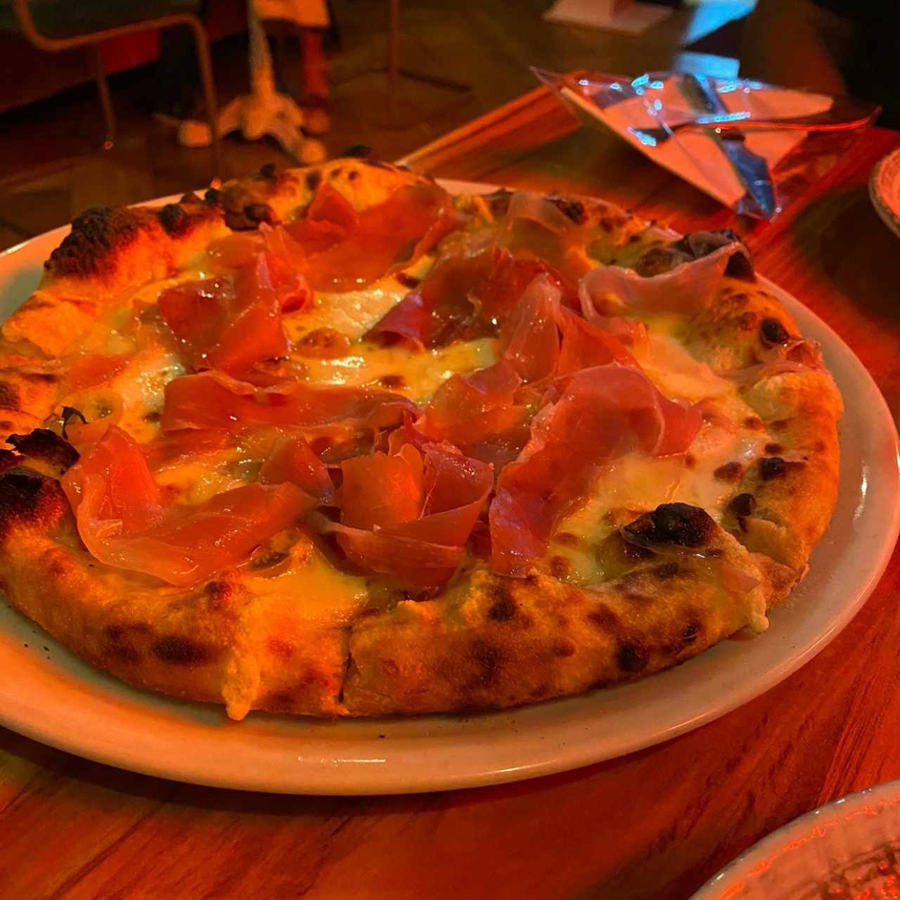 Pizza Giallo e Prosciutto