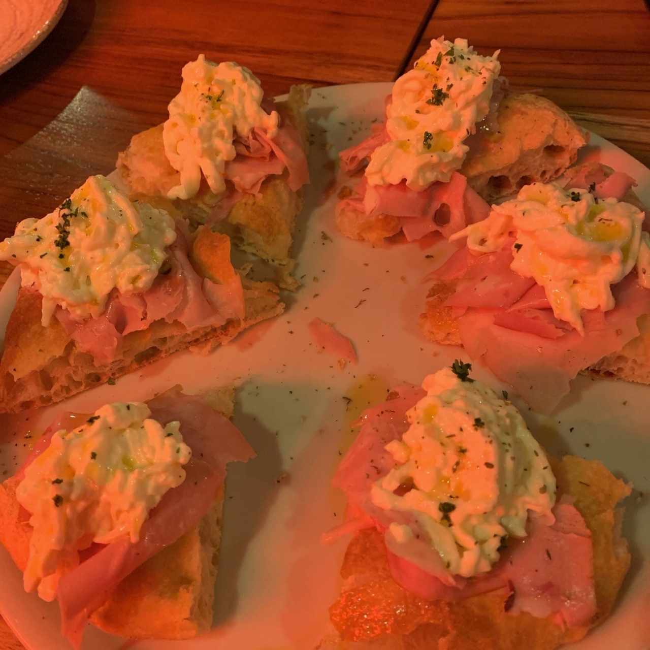 Scrochiarella - Burrata e mortadela