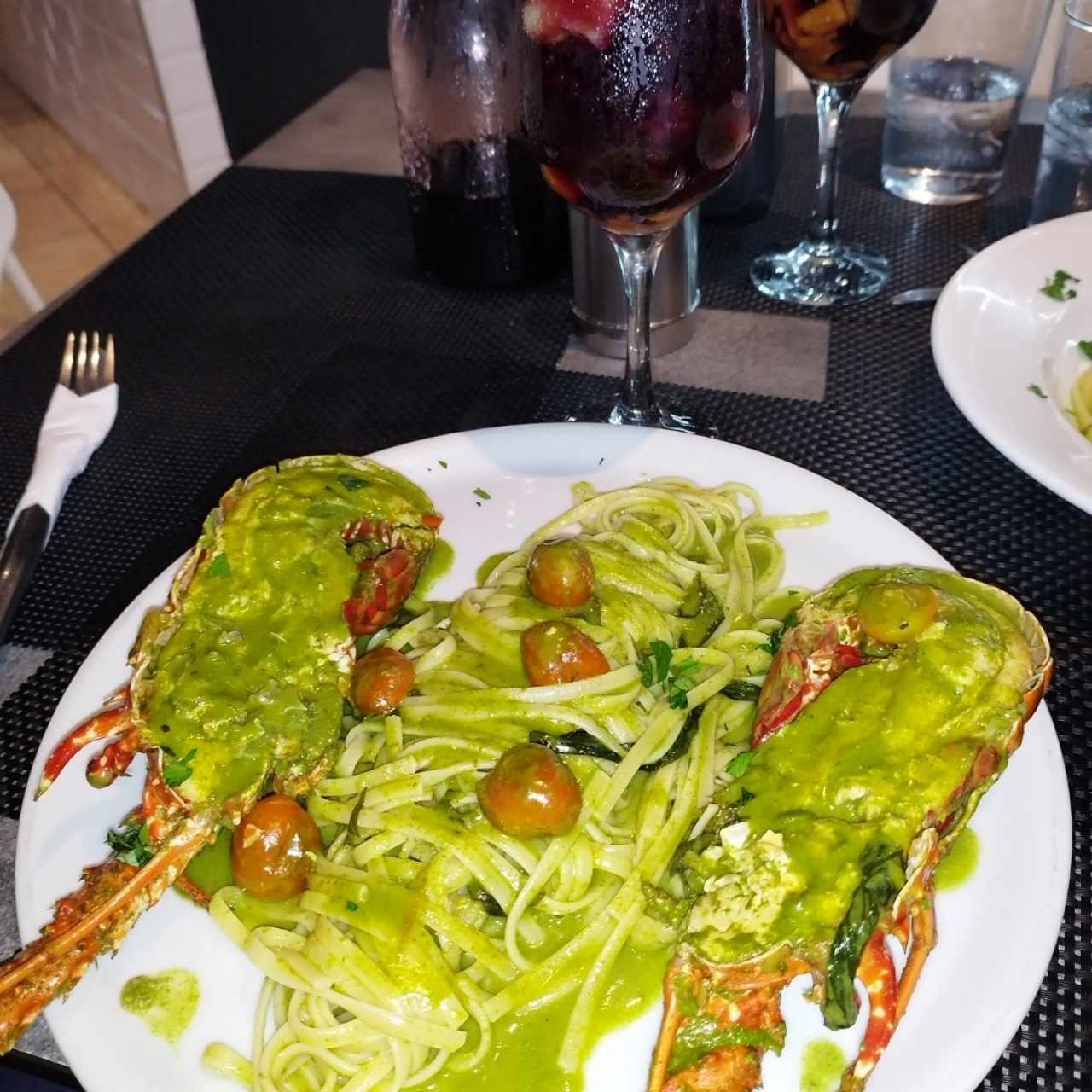 langosta al pesto
