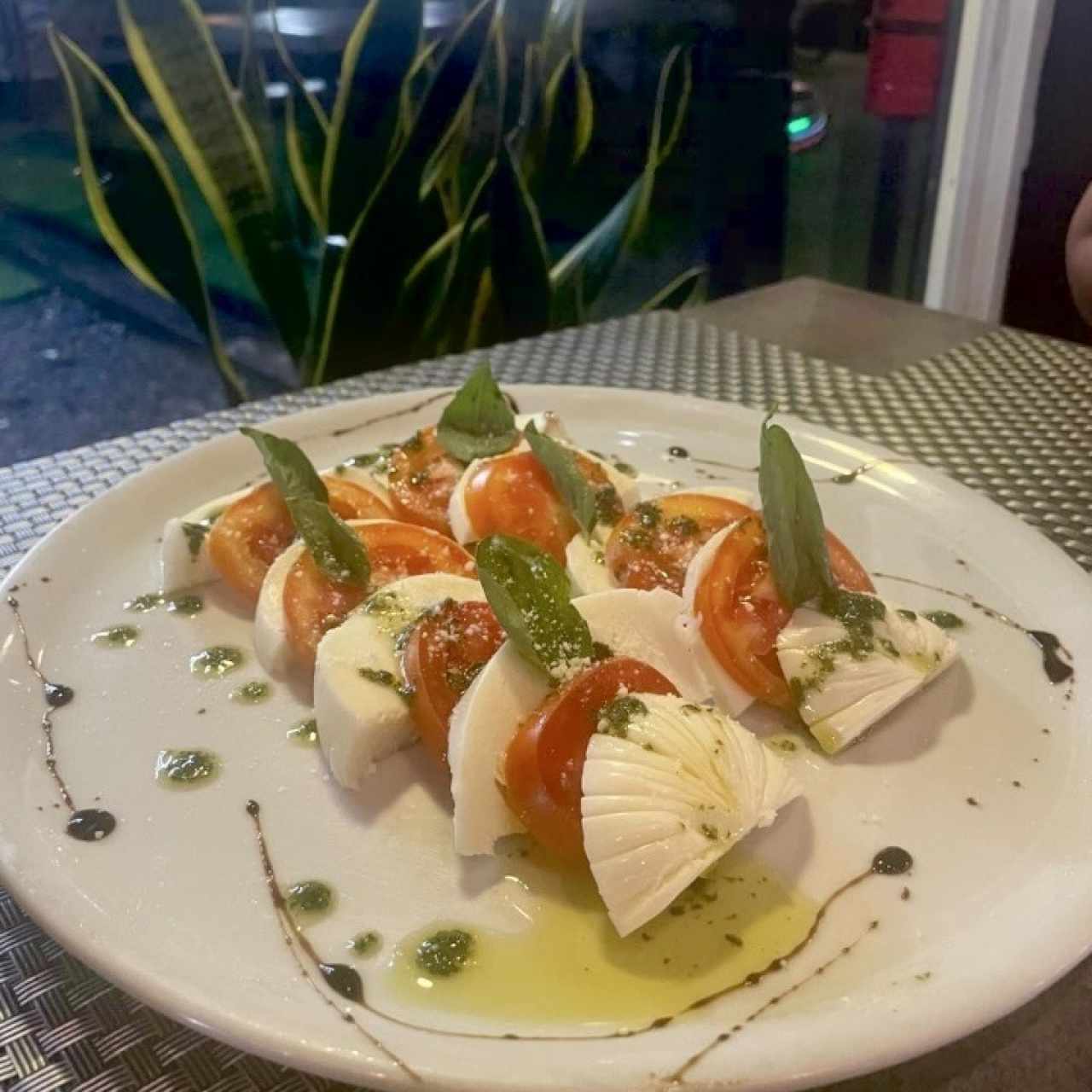 Ensaladas - Ensalada Caprese