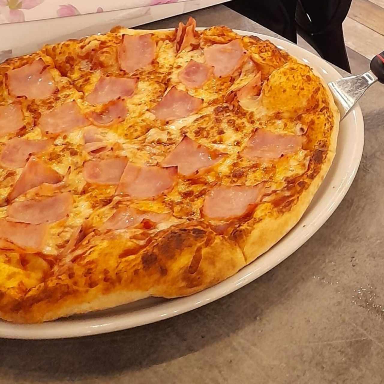 Pizzas - Pizza con Jamón