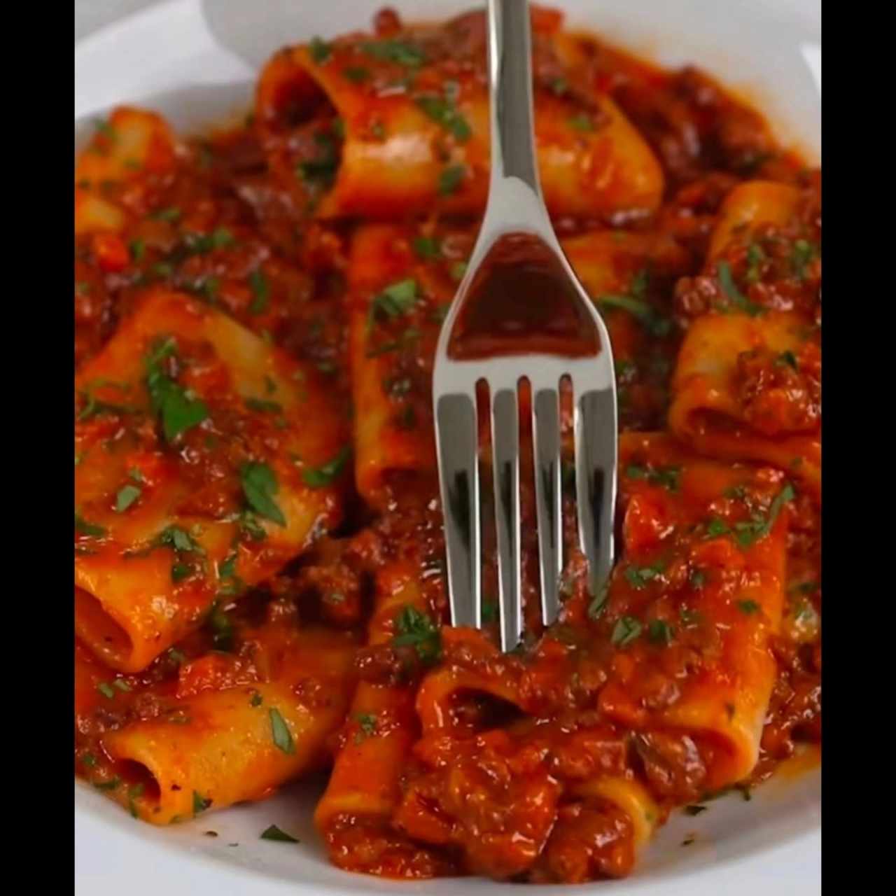 PACCHERI AL RAGÙ 