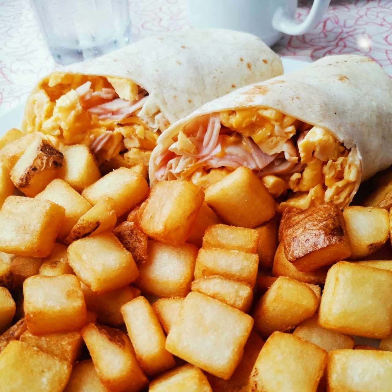 wrap de huevo con pavo y queso
