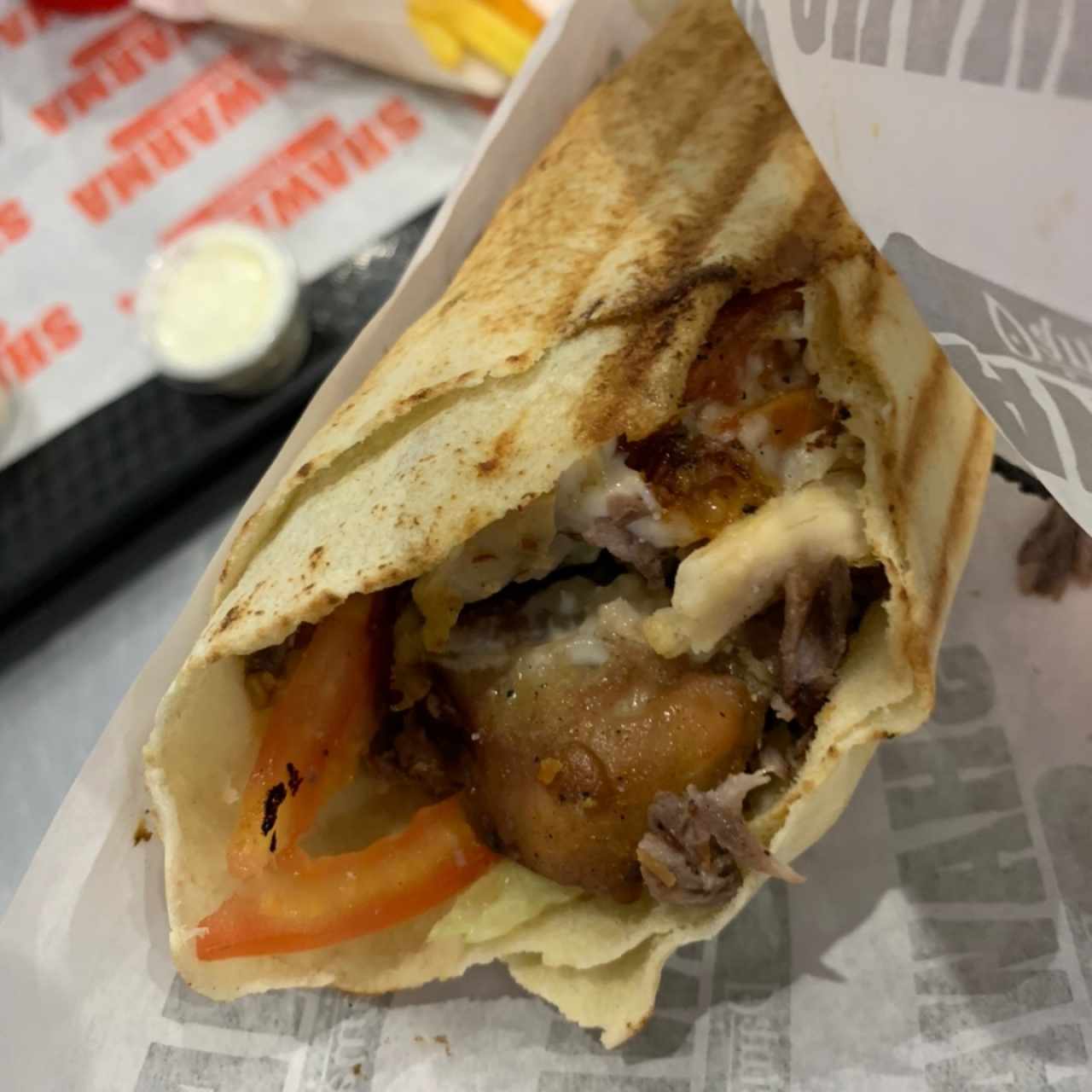 Shawarmas - Shawarma Mixto