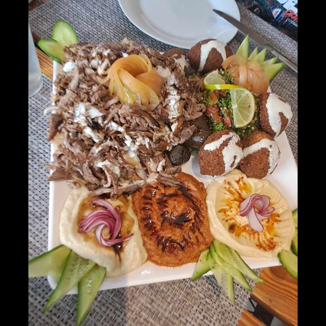 Bandeja Damasco para 2 personas
