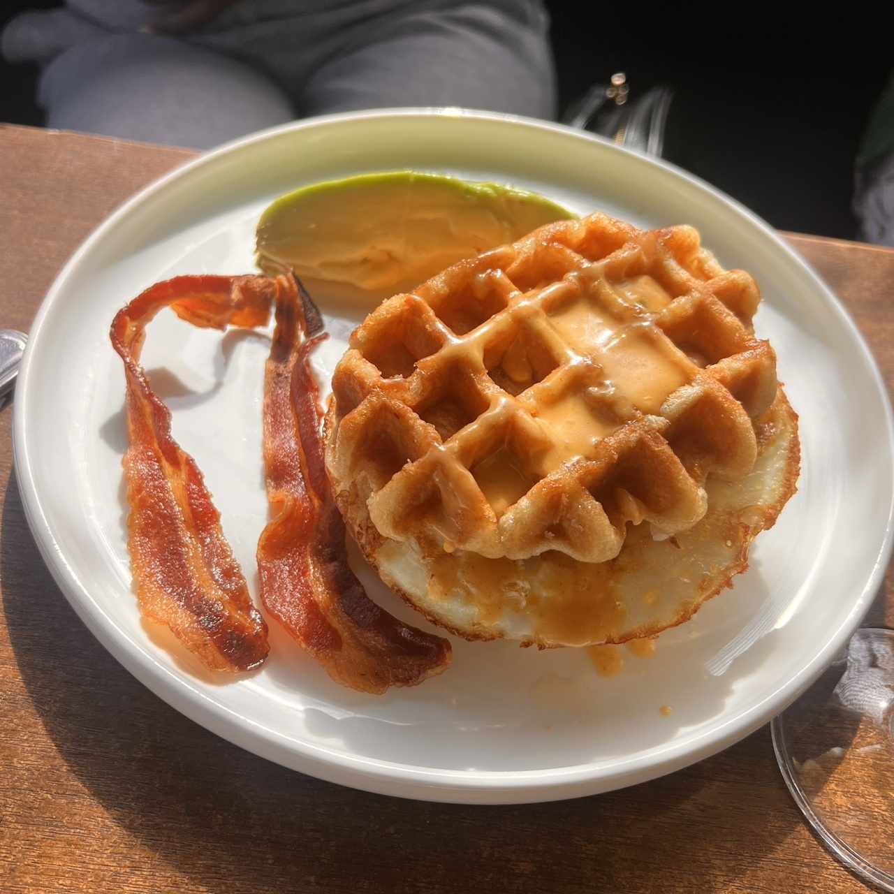 Waffles con pollo 
