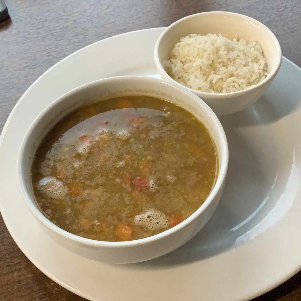 Sopa de Lenteja con Res.  Me encanto