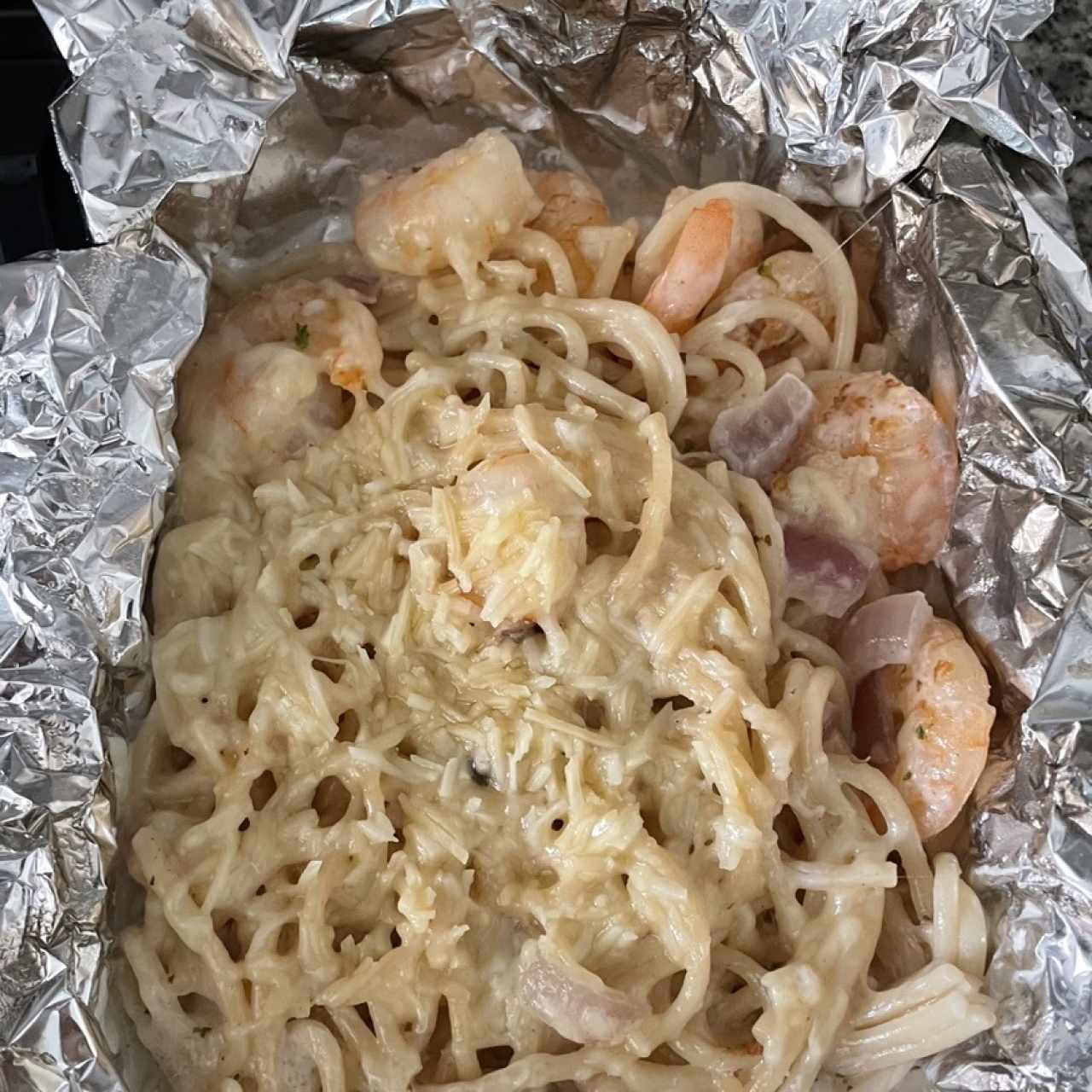 Pastas - Alfredo Con Camarones