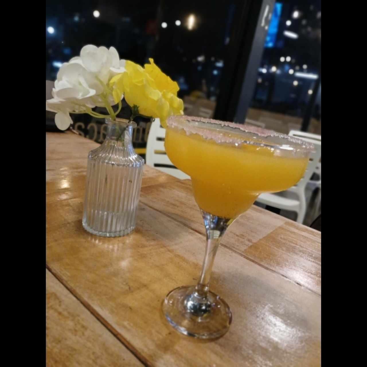 Margarita de Maracuyá a la Roca