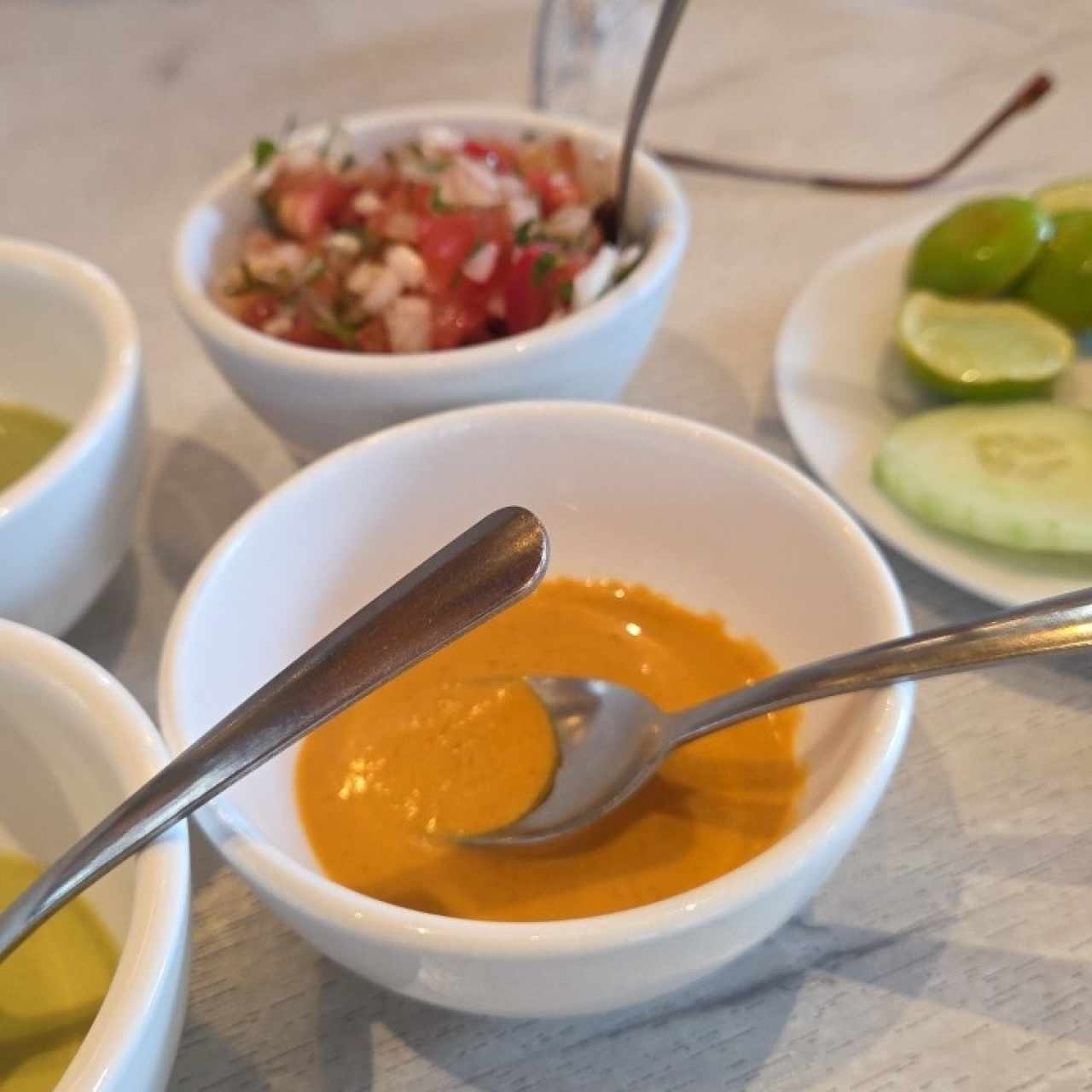 pico de gallo y salsitas