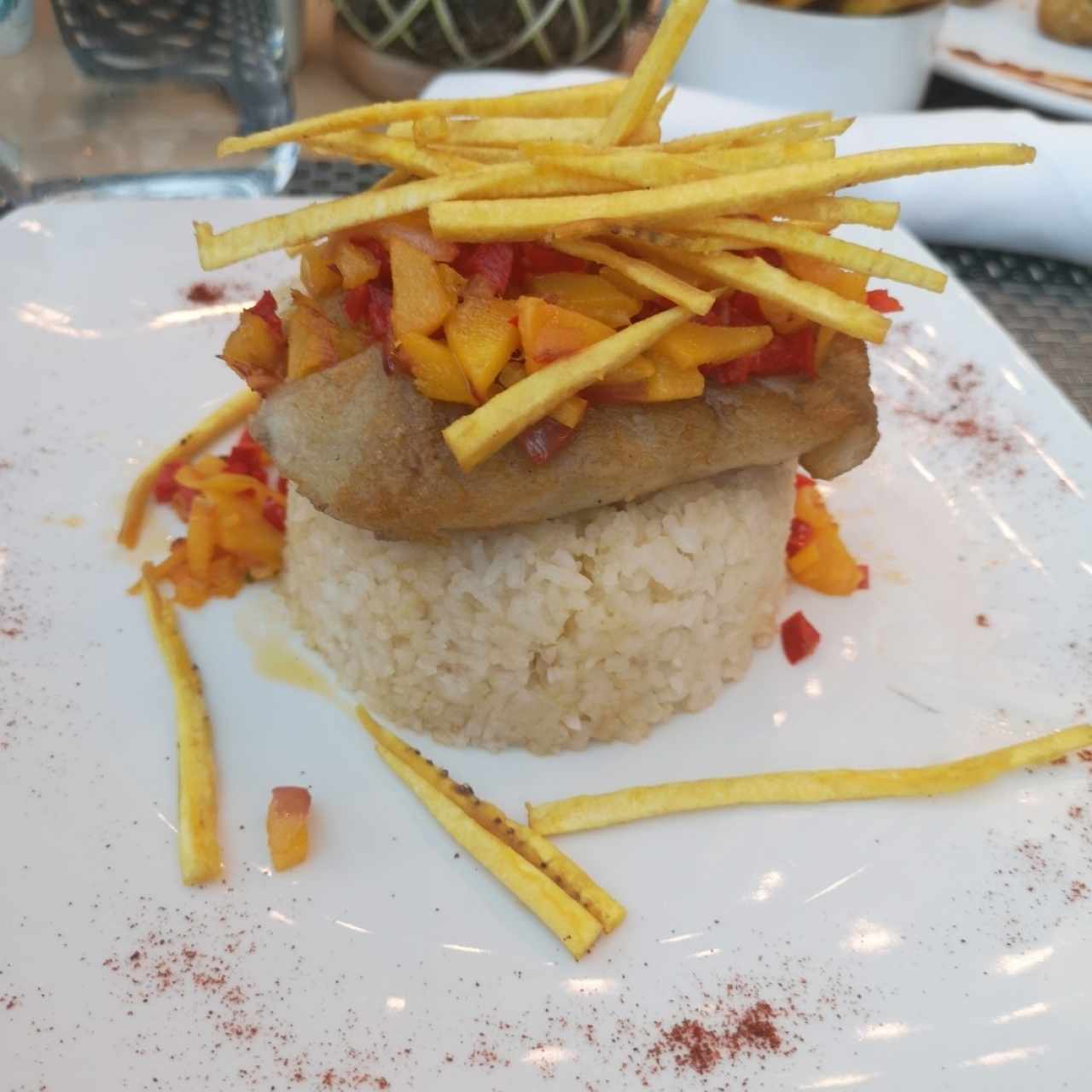 CORVINA AL HORNO // OVEN BAKED SEABASS