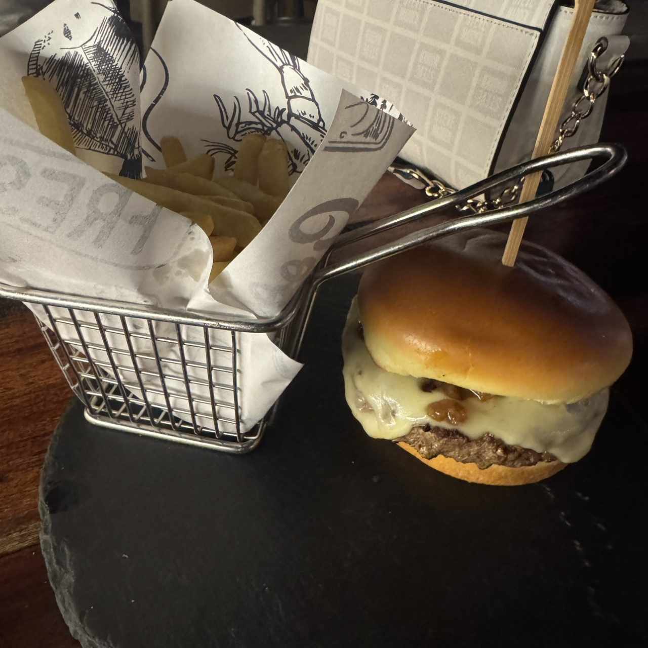 Hamburguesa el faro 