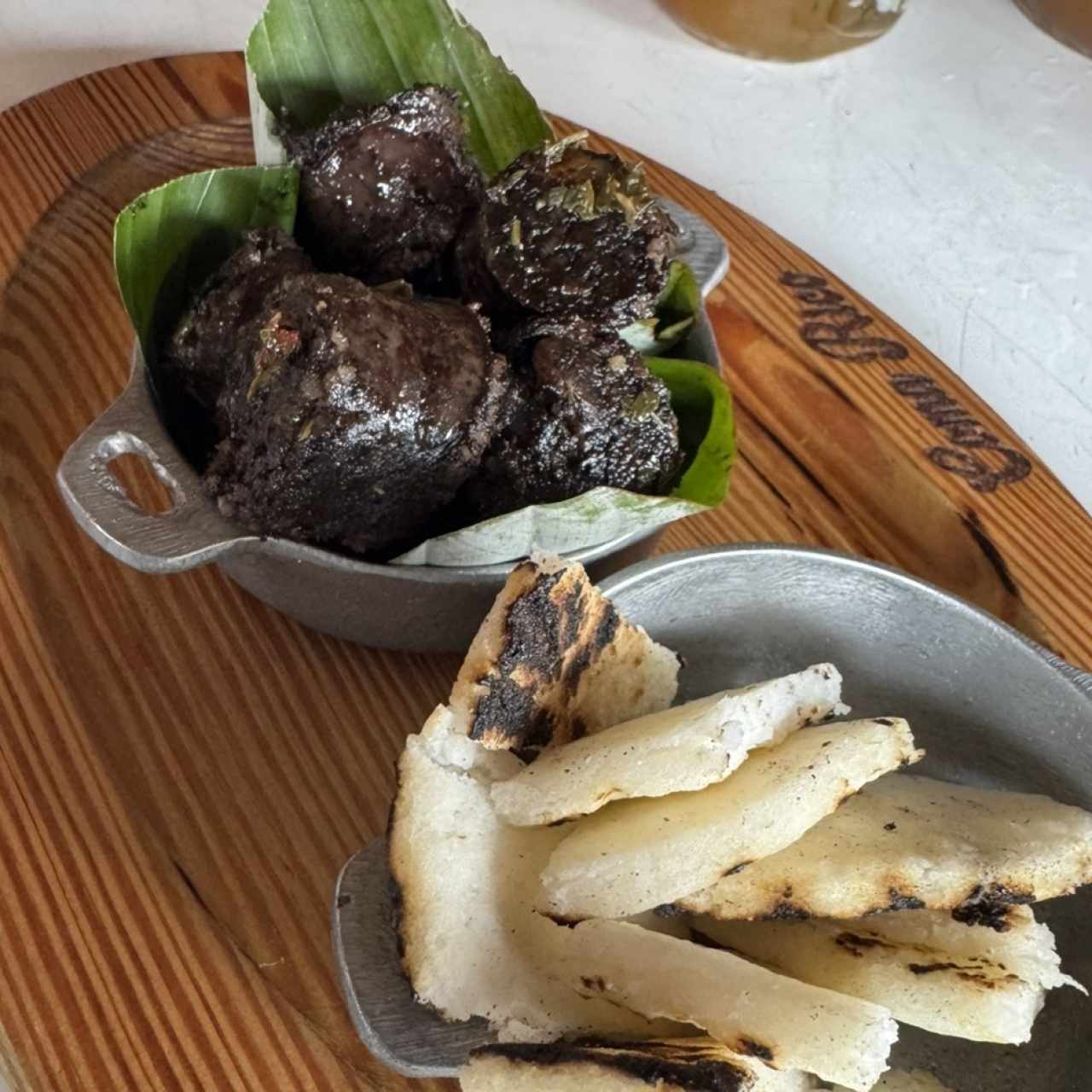 Entradas - Morcilla con Arepa