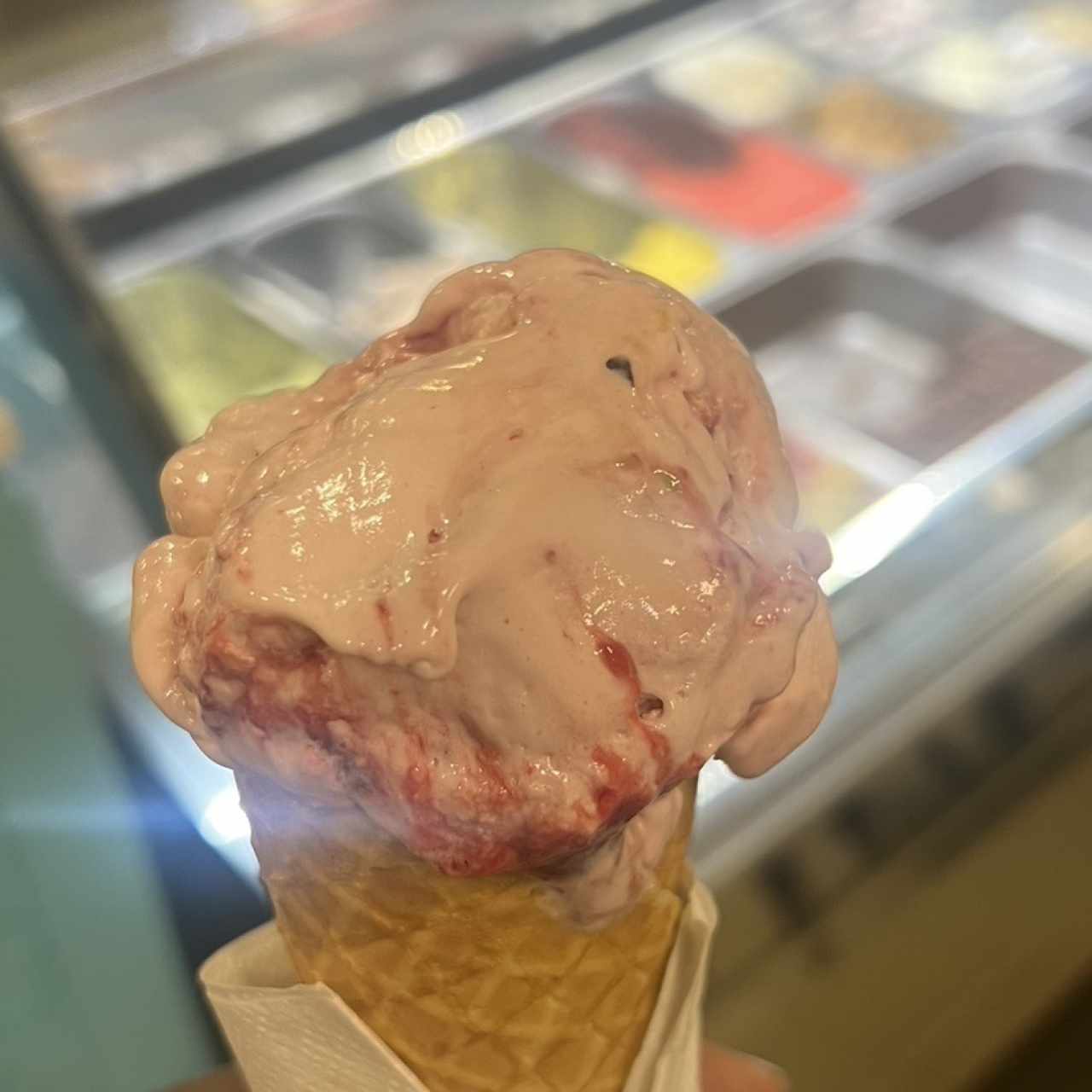 Helado de chocolate rosado 