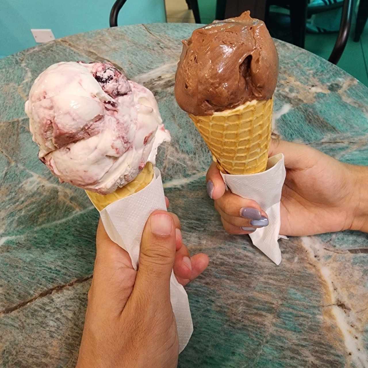 Amarena y mascarpone + Chocolate de Bocas