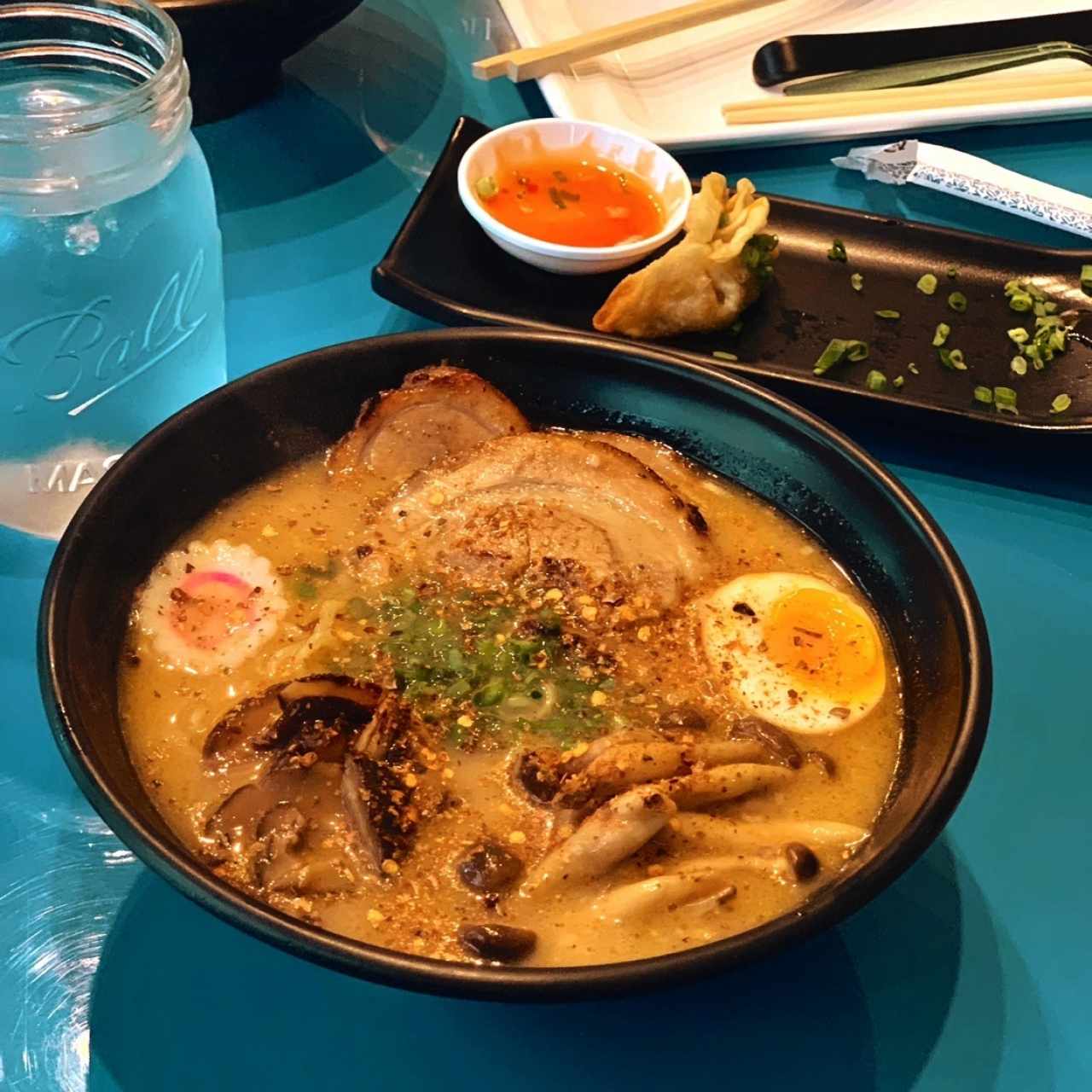 Ramen menú - Hot geisha. Delicioso y con un toque de picante sin esconder los demas sabores