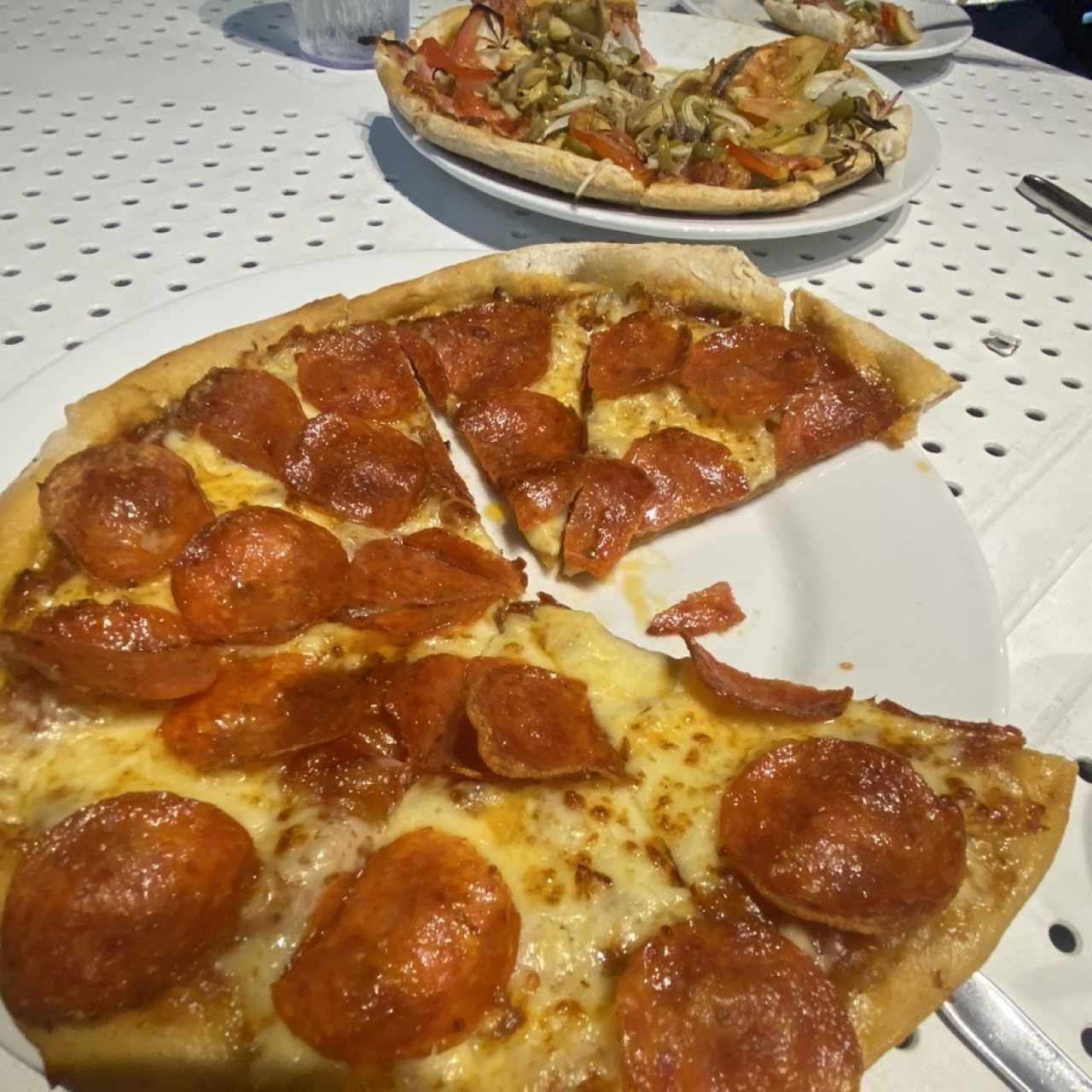 Pizza personal de peperoni