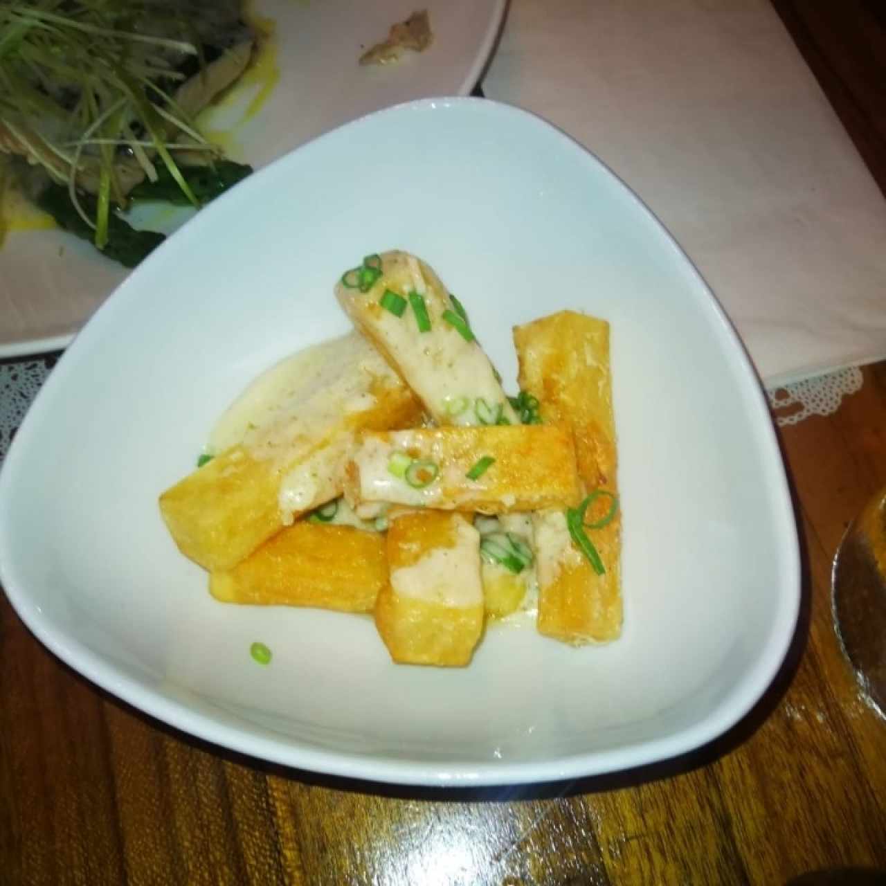 Papas tres quesos 
