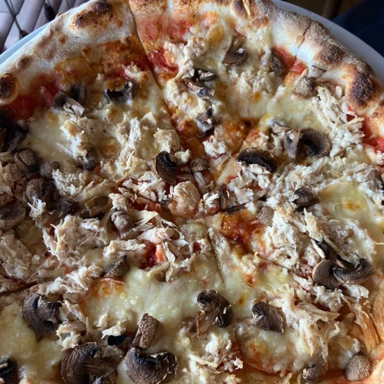 Pollo con champiñones