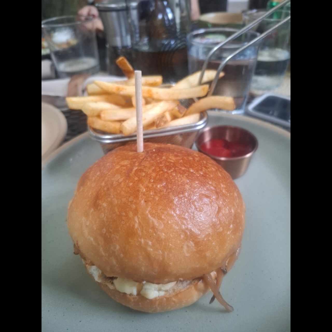 BIG KAHUN BURGER