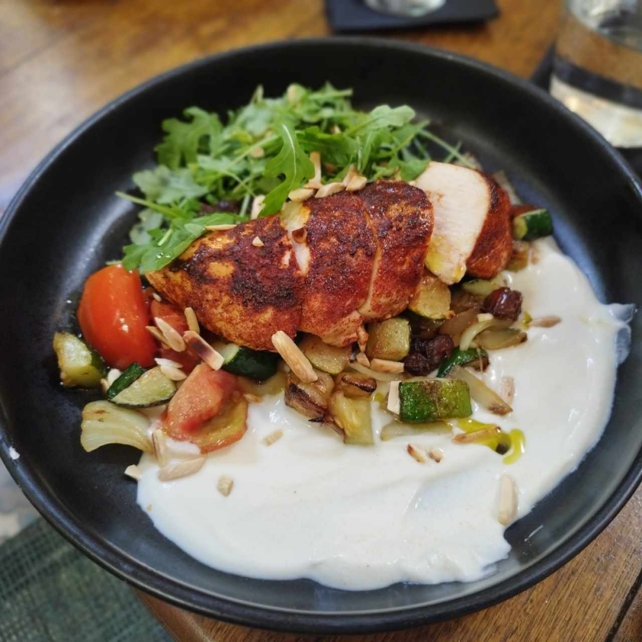 Platos Grandes - POLLO EN ESPECIAS