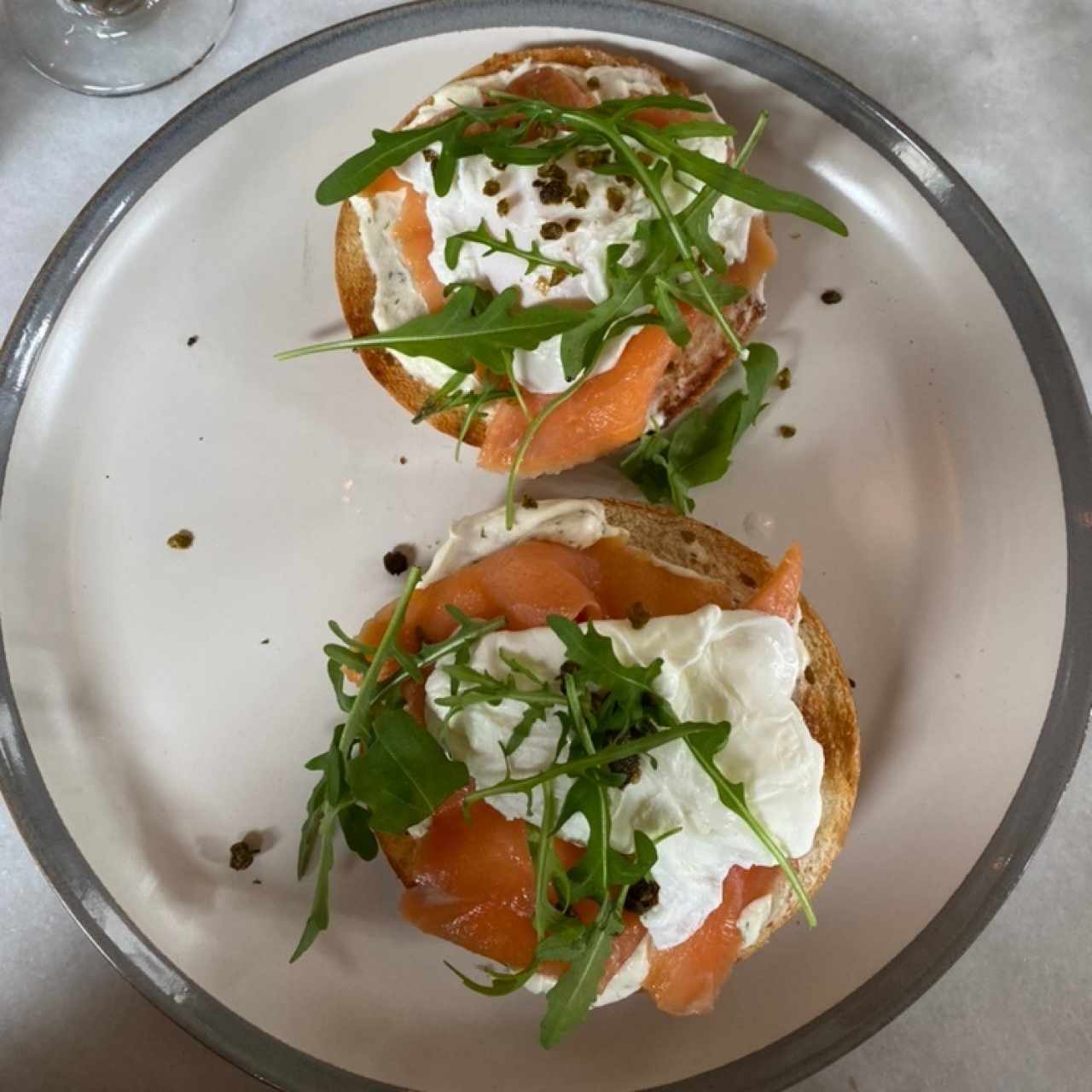 Bagel de Salmón Ahumado 